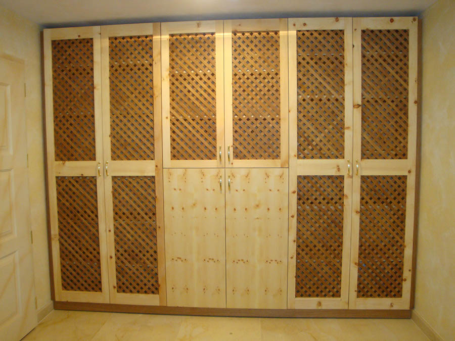 moebeltischlerei-walch-kloesterle-vorarlberg-Kleiderschrank